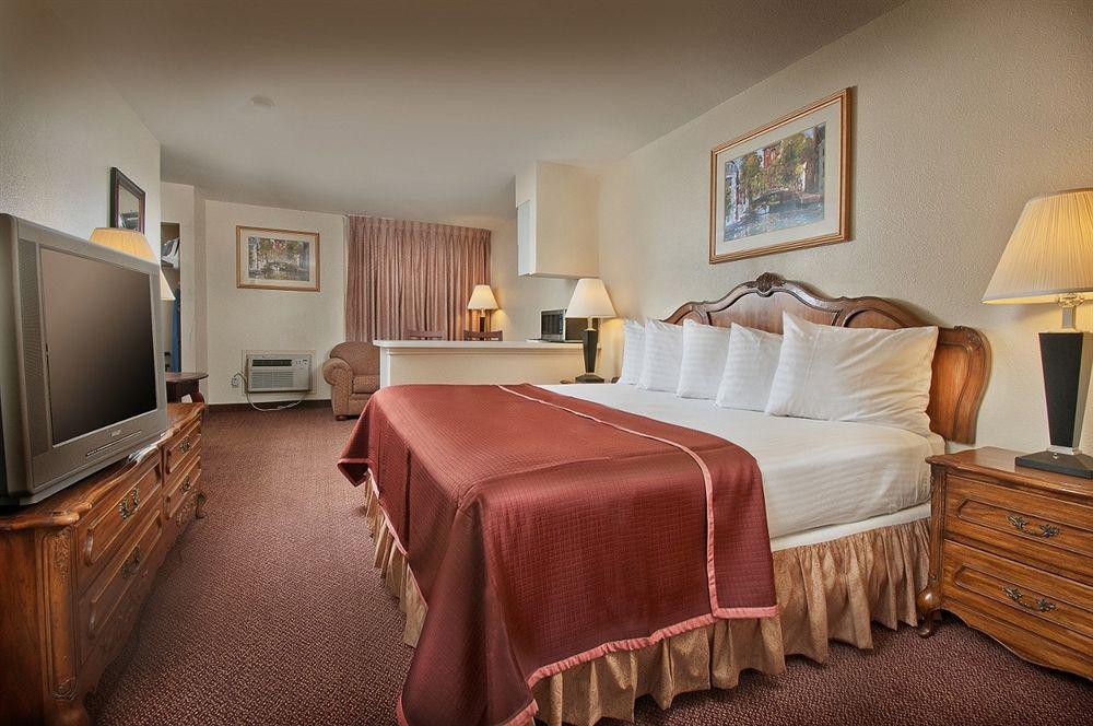 Best Western Near Lackland Afb Seaworld Сан-Антонио Номер фото